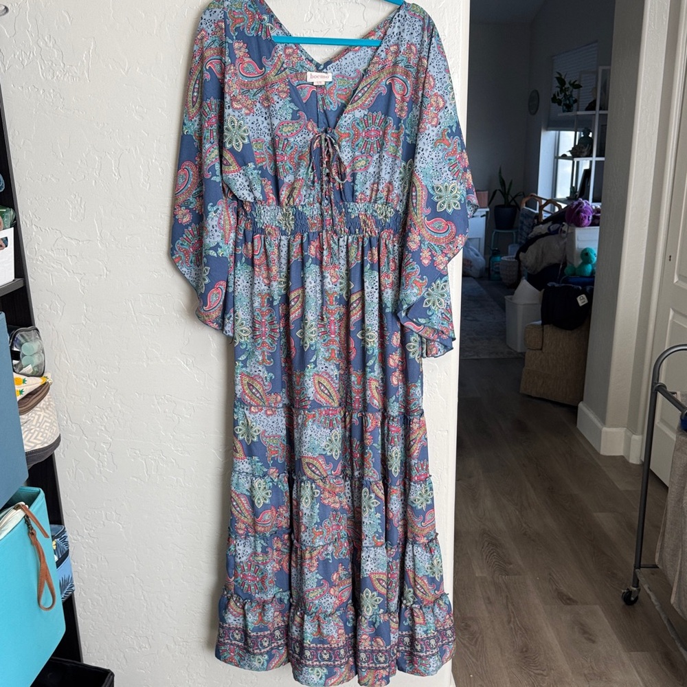 Bohemian floaty batwing dress size XL. Never worn.EUC